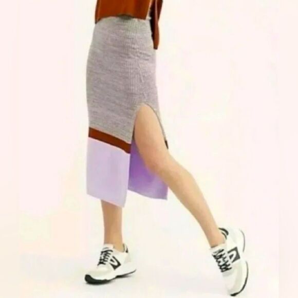 Free People Dresses & Skirts - Free People Color Block Stop and Star Knit MIDI Skirt with Slit Size S